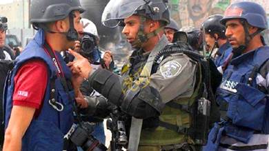 وزارة الإعلام الفلسطينية تطالب بحماية الصحافيين من بطش الاحتلال